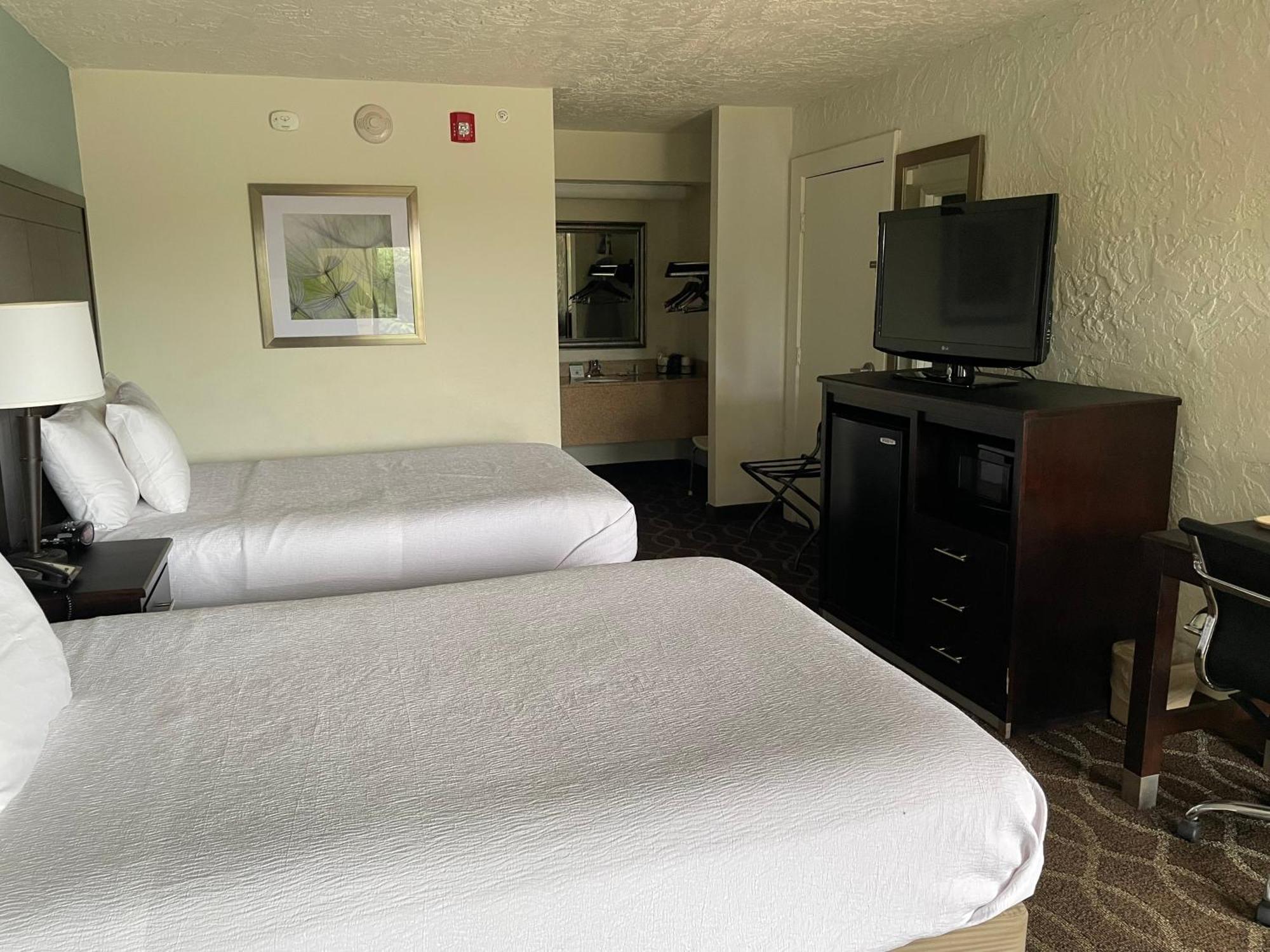 Quality Inn Clinton North Ngoại thất bức ảnh