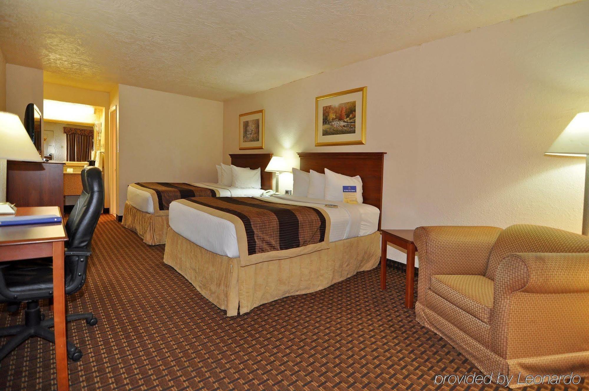 Quality Inn Clinton North Ngoại thất bức ảnh